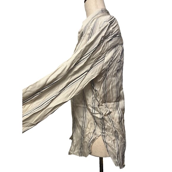 NWT $345 VINCE Women's S Button-Up Silk Blend Shirt Blouse Ivory Black Striped - Picture 4 of 8